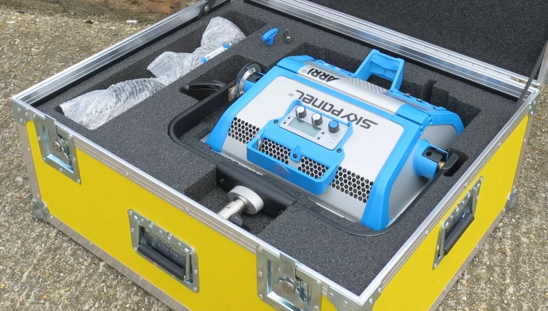 SkyPanel s30